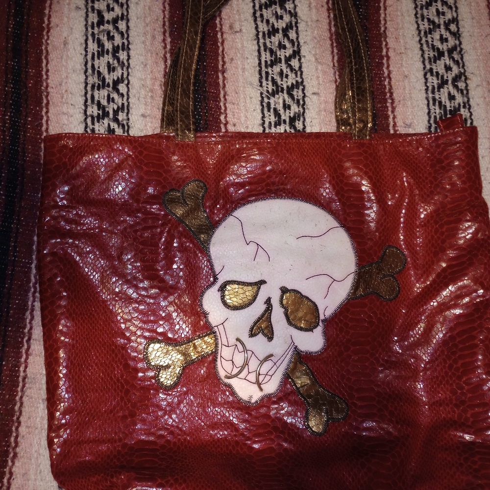 HANDBAG